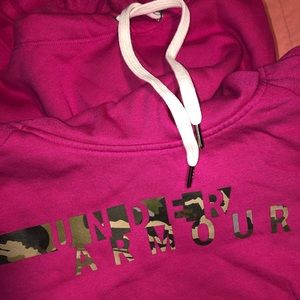 Like new funnel neck UA sweatshirt